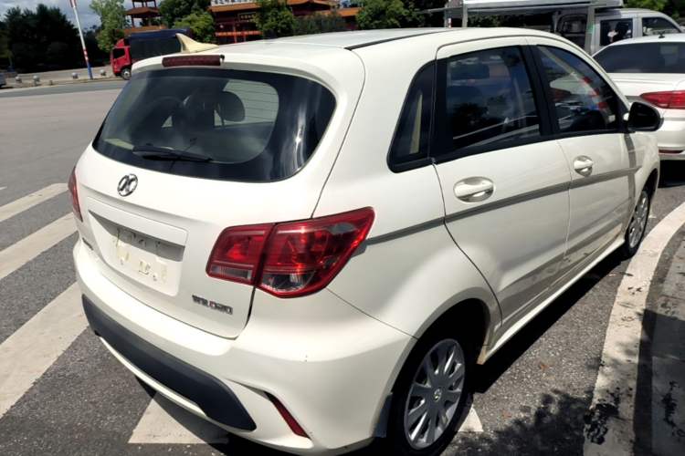 Used BAIC Senova D20 2015 Hatchback 1.3L Manual Leisure Edition Rear Right 45 Deg