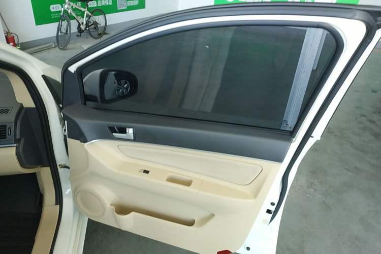 Used BAIC Senova D20 2015 Hatchback 1.3L Manual Joy Edition Right Front Door Interior