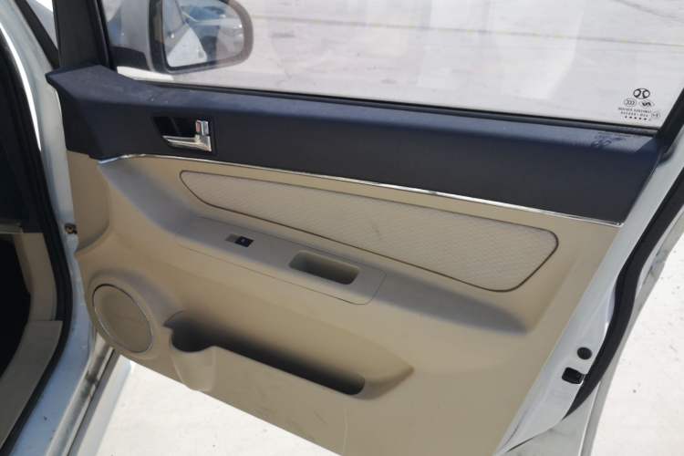 Used BAIC Senova D20 2015 Hatchback 1.5L Manual Lotte Edition Right Front Door Interior