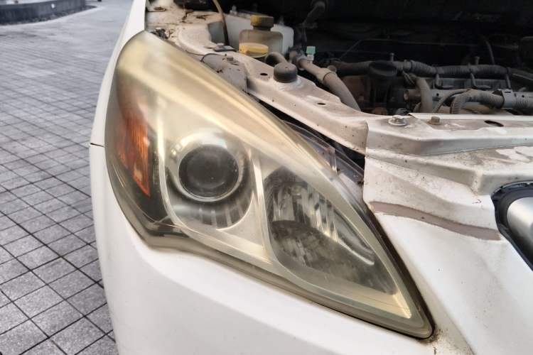 Used BAIC Senova D20 2015 Hatchback 1.3L Manual Joy Edition Right Front Headlight