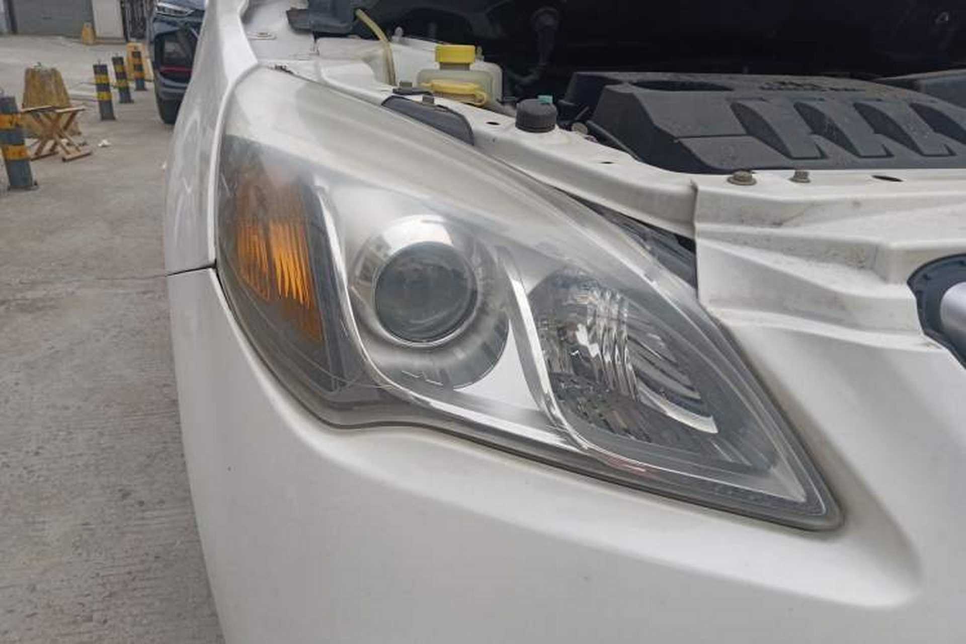 Used BAIC Senova D20 2015 Hatchback 1.5L Automatic Joyful Edition Right Front Headlight