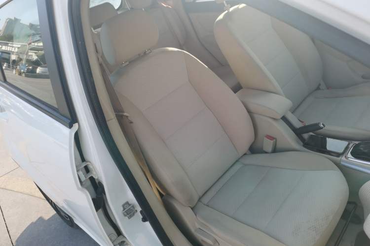 Used BAIC Senova D20 2015 Hatchback 1.5L Automatic Lotte Edition Right Front Seat