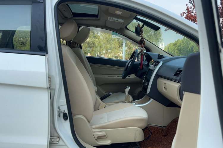 Used BAIC Senova D20 2015 Hatchback 1.5L Manual Leshang Version Right Front Seat