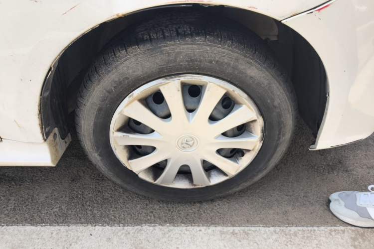 Used BAIC Senova D20 2015 Hatchback 1.3L Manual Leisure Edition Right Front Wheel Hub