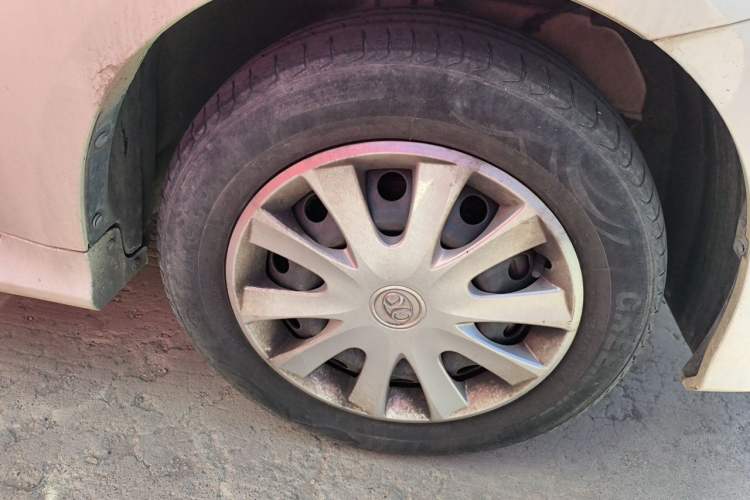 Used BAIC Senova D20 2015 Hatchback 1.3L Manual Leisure Edition Right Front Wheel Hub