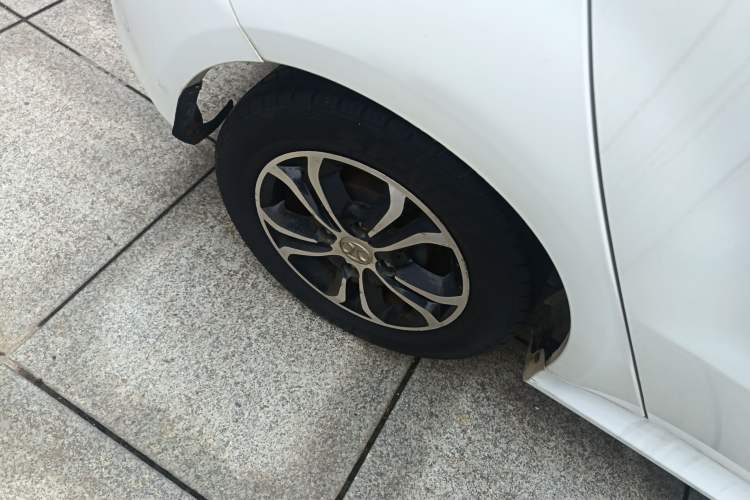 Used BAIC Senova D20 2015 Hatchback 1.5L Automatic Lotte Edition Right Rear Wheel Hub