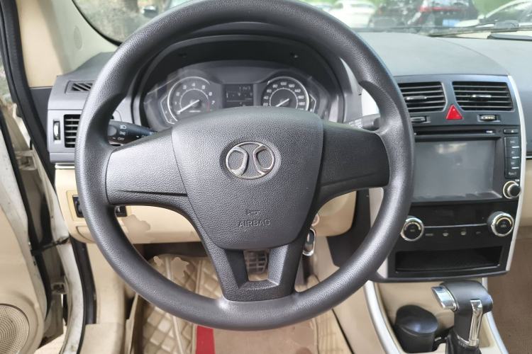 Used BAIC Senova D20 2015 Sedan 1.5L Automatic Lotte Edition Steering Wheel