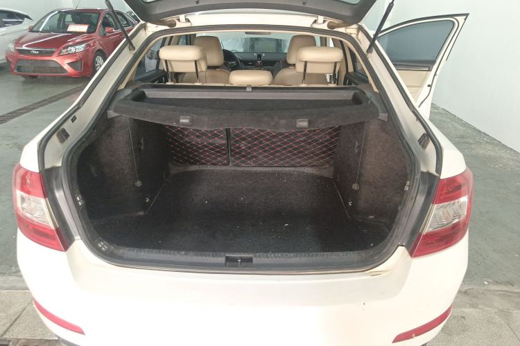 Used BAIC Senova D20 2015 Hatchback 1.5L Automatic Lotte Edition Trunk