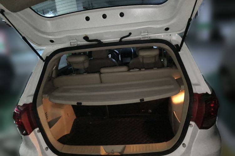 Used BAIC Senova D20 2015 Hatchback 1.5L Automatic Lotte Edition Trunk