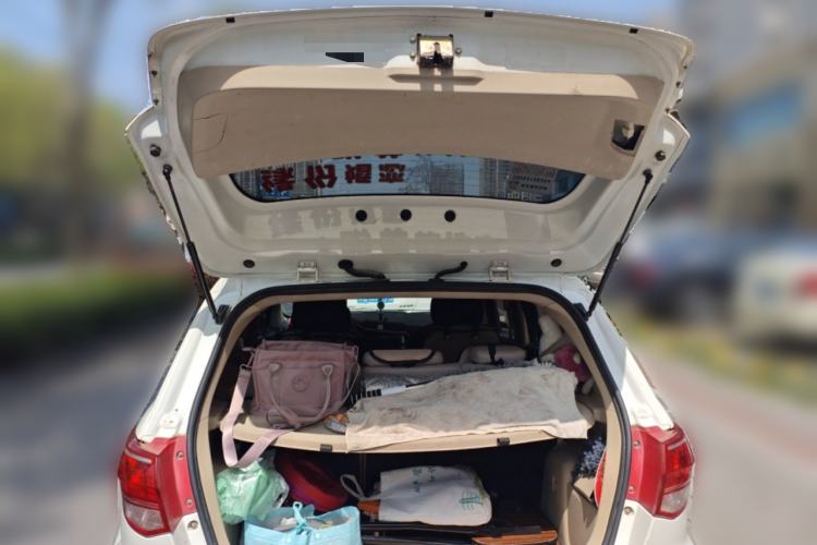 Used BAIC Senova D20 2015 Hatchback 1.5L Manual Lotte Edition Trunk