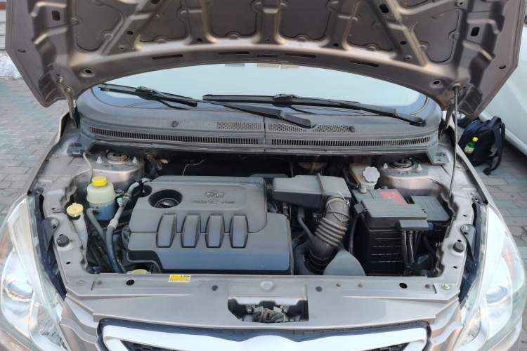 Used BAIC Senova D20 2015 Sedan 1.3L Manual Joy Edition Engine Bay