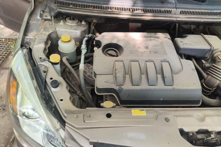 Used BAIC Senova D20 2015 Hatchback 1.3L Manual Joy Edition Engine Bay Right