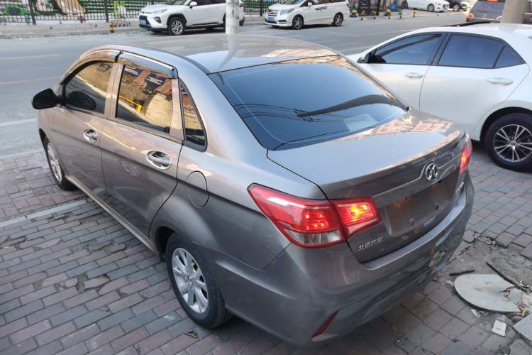 Used BAIC Senova D20 2015 Sedan 1.3L Manual Joy Edition Exterior 3