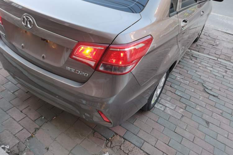 Used BAIC Senova D20 2015 Sedan 1.3L Manual Joy Edition Exterior 6