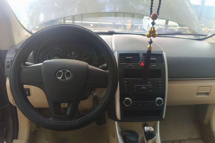 Used BAIC Senova D20 2015 Hatchback 1.3L Manual Joy Edition Steering Wheel