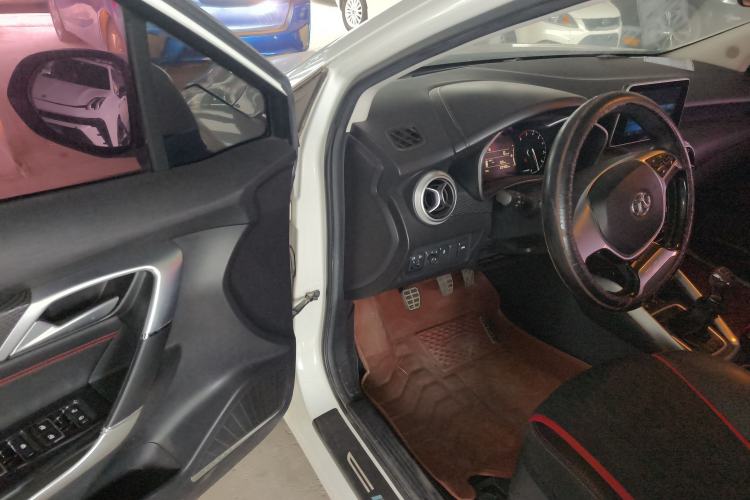 Used BAIC Senova D50 2018 1.5L Manual Luxury Intelligent Driving Version Driver Seat