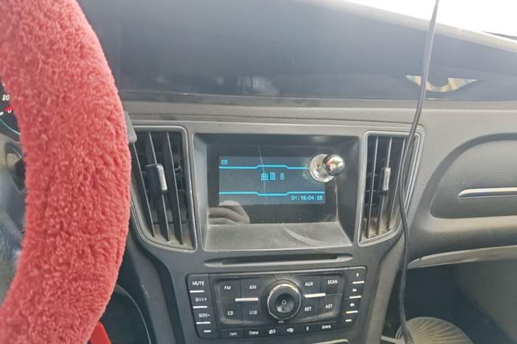 Used BAIC Senova D50 2014 1.5L manual standard version Audio And AC Panel