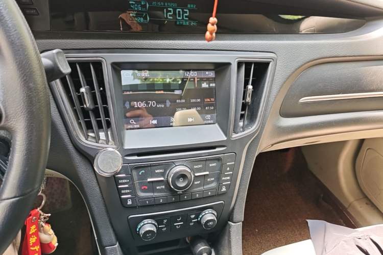 Used BAIC Senova D50 2014 1.5L manual comfort version Audio And AC Panel