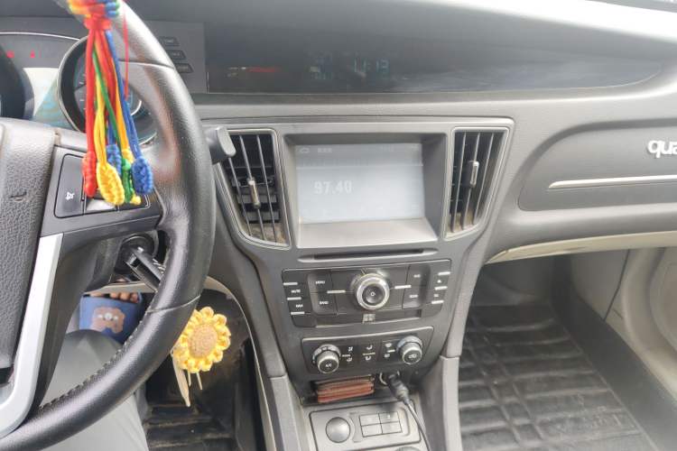 Used BAIC Senova D50 2014 1.5L manual comfort version Audio And AC Panel