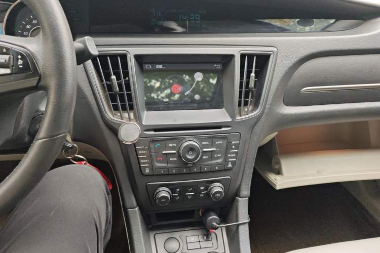 Used BAIC Senova D50 2014 1.5L manual comfort version Audio And AC Panel