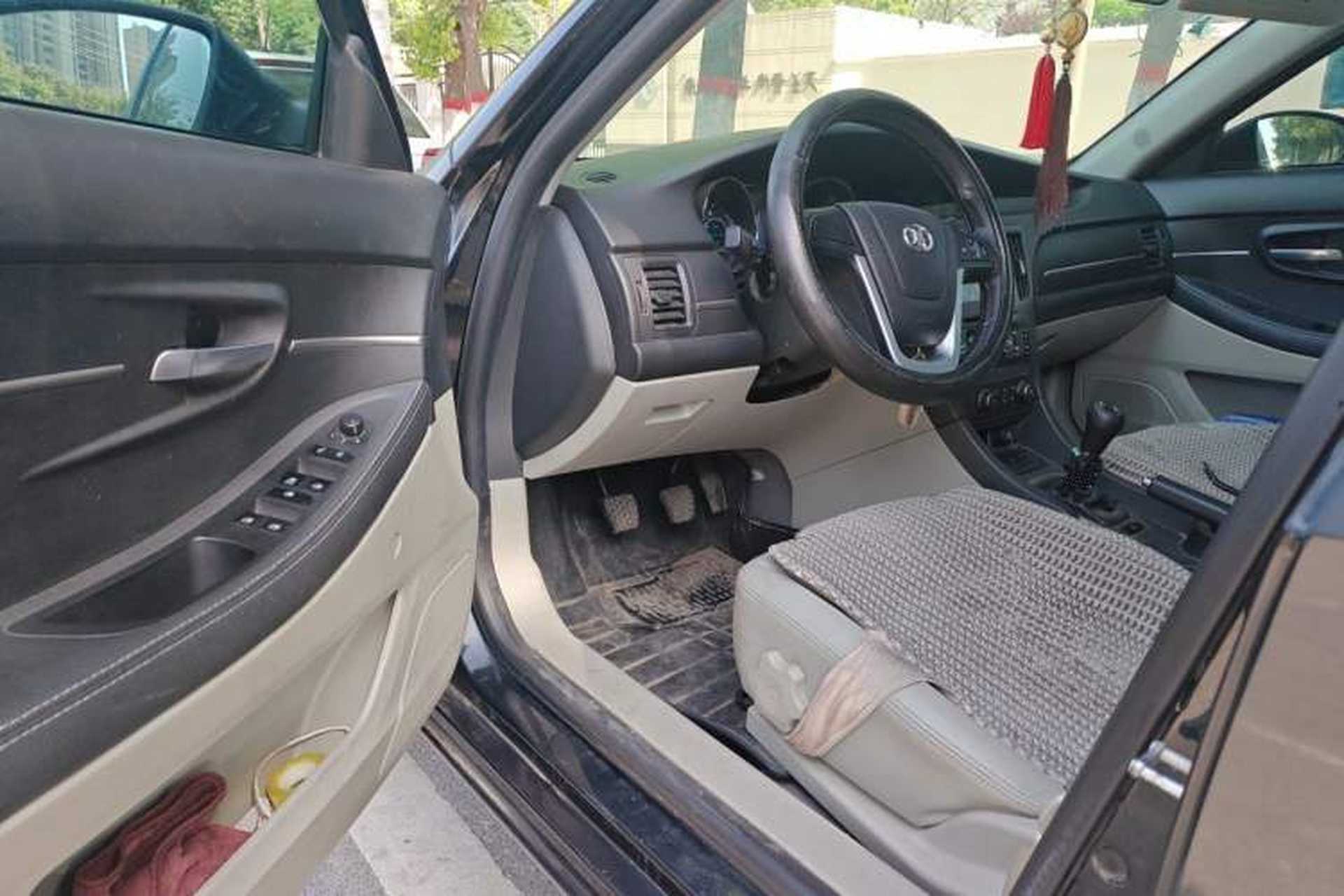 Used BAIC Senova D50 2014 1.5L manual comfort version Driver Seat