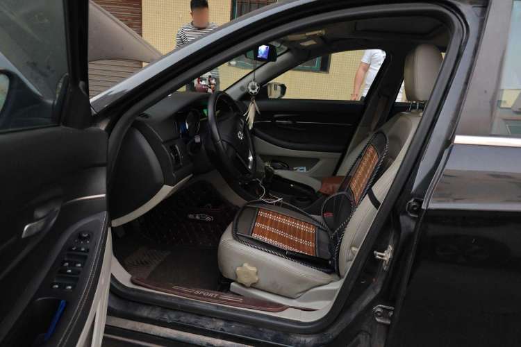 Used BAIC Senova D50 2014 1.5L manual comfort version Driver Seat