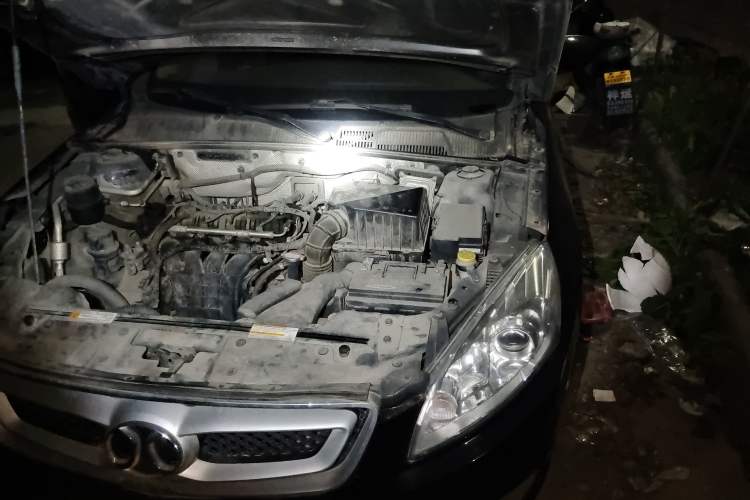 Used BAIC Senova D50 2014 1.5L manual standard version Engine Bay Left