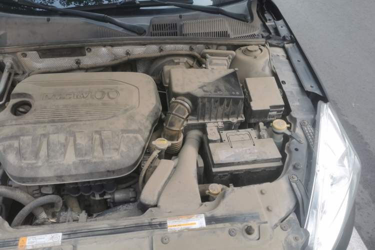 Used BAIC Senova D50 2014 1.5L manual standard version Engine Bay Left