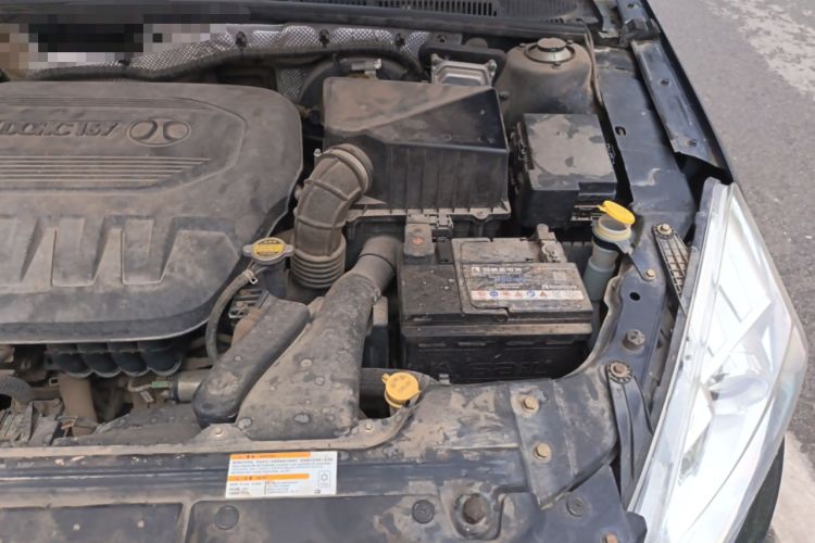 Used BAIC Senova D50 2014 1.5L manual comfort version Engine Bay Left