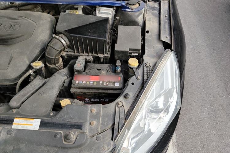 Used BAIC Senova D50 2014 1.5L manual comfort version Engine Bay Left