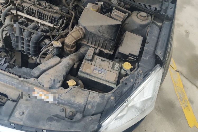 Used BAIC Senova D50 2014 1.5L CVT Standard Edition Engine Bay Left