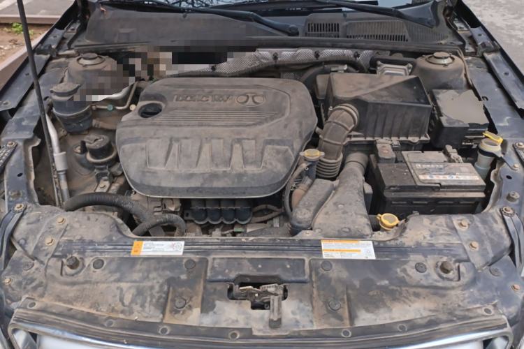 Used BAIC Senova D50 2014 1.5L manual comfort version Engine Bay