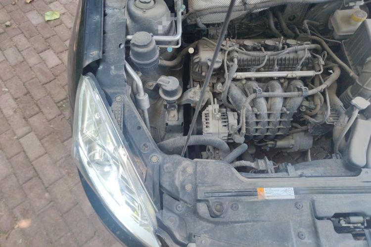 Used BAIC Senova D50 2014 1.5L manual comfort version Engine Bay Right
