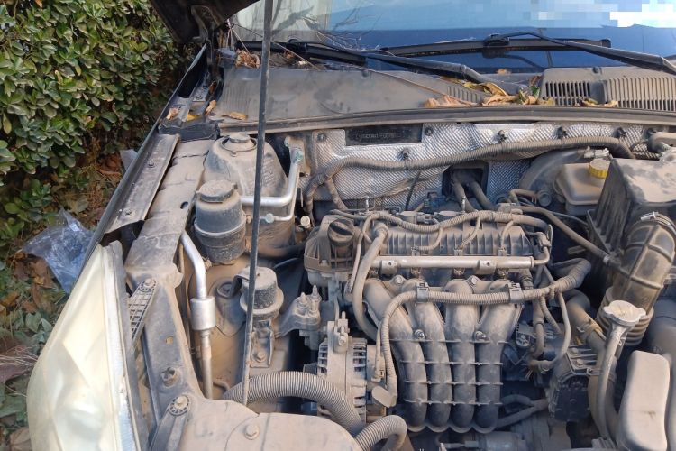 Used BAIC Senova D50 2014 1.5L manual comfort version Engine Bay Right