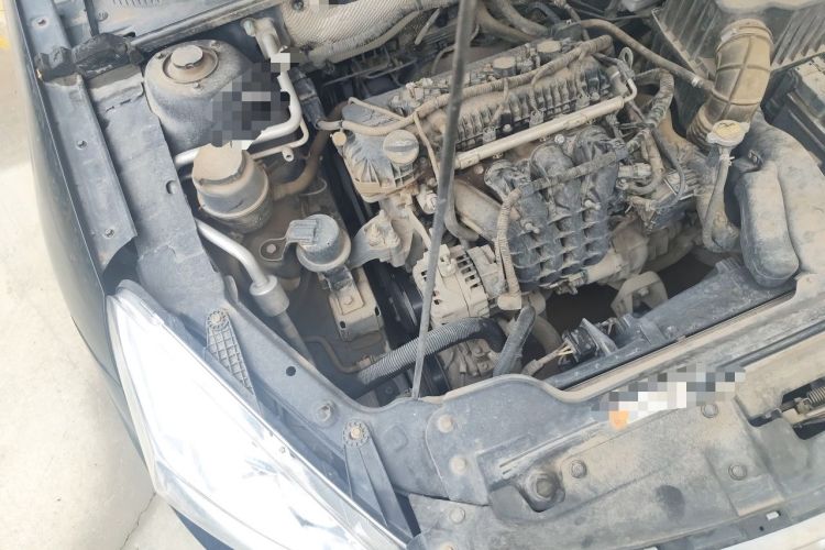 Used BAIC Senova D50 2014 1.5L CVT Standard Edition Engine Bay Right