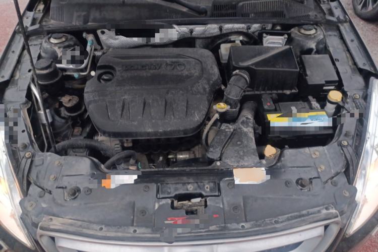 Used BAIC Senova D50 2014 1.5L manual comfort version Engine Bay