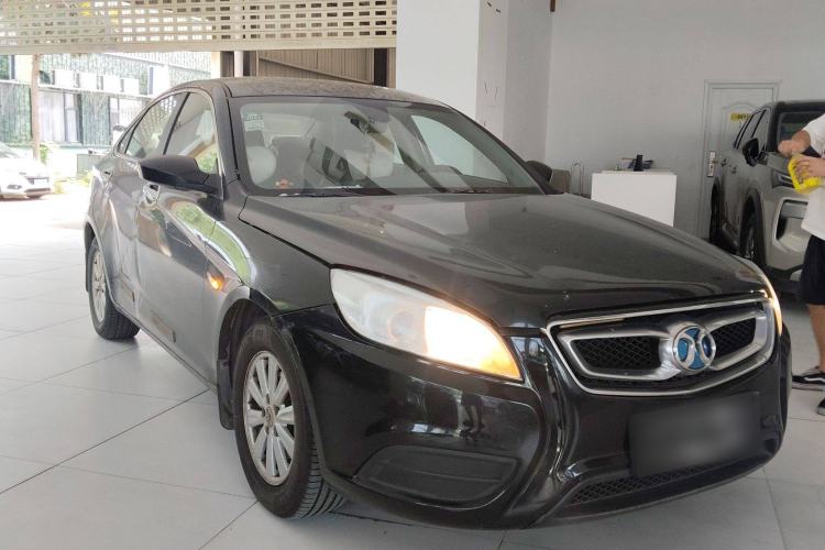 Used BAIC Senova D50 2014 1.5L manual standard version Exterior 2