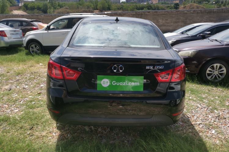Used BAIC Senova D50 2014 1.5L manual comfort version Exterior 4