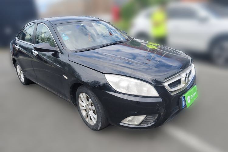 Used BAIC Senova D50 2014 1.5L manual comfort version Front Right 45 Deg