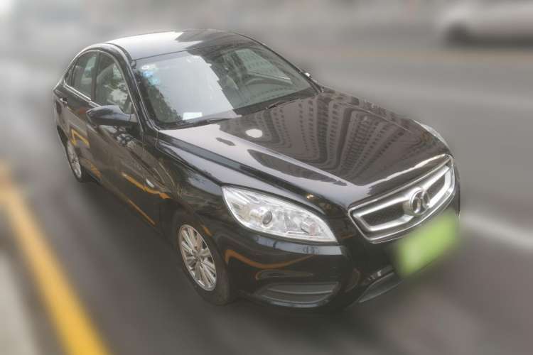 Used BAIC Senova D50 2014 1.5L manual standard version Front Right 45 Deg