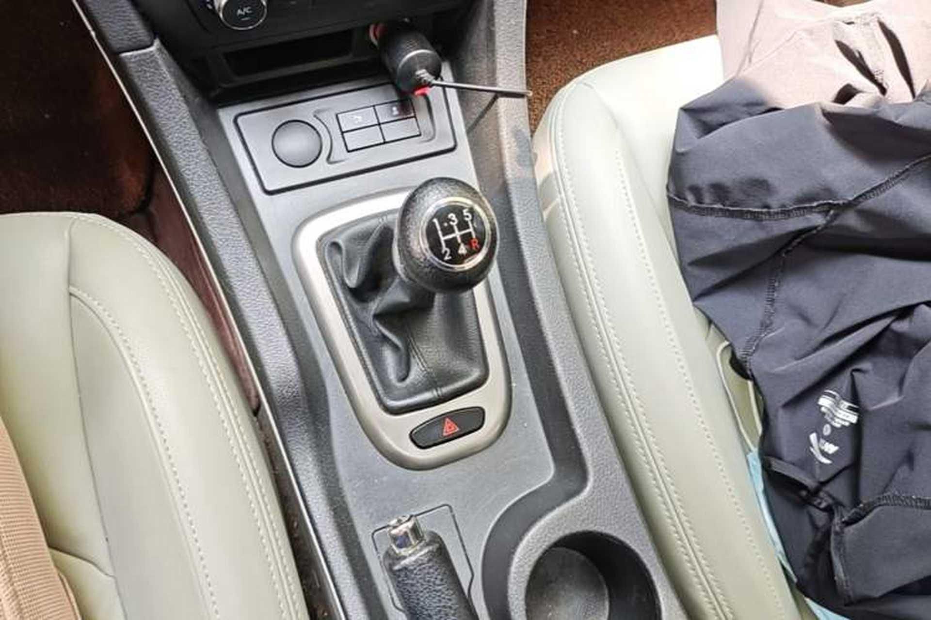 Used BAIC Senova D50 2014 1.5L manual comfort version Gear Lever
