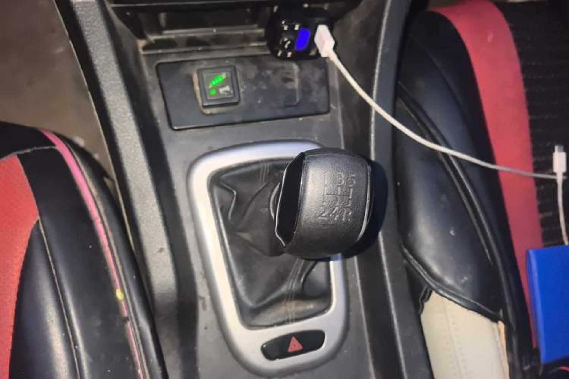 Used BAIC Senova D50 2014 1.5L manual standard version Gear Lever