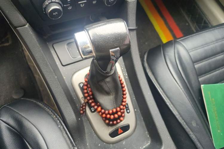 Used BAIC Senova D50 2014 1.5L CVT Standard Edition Gear Lever