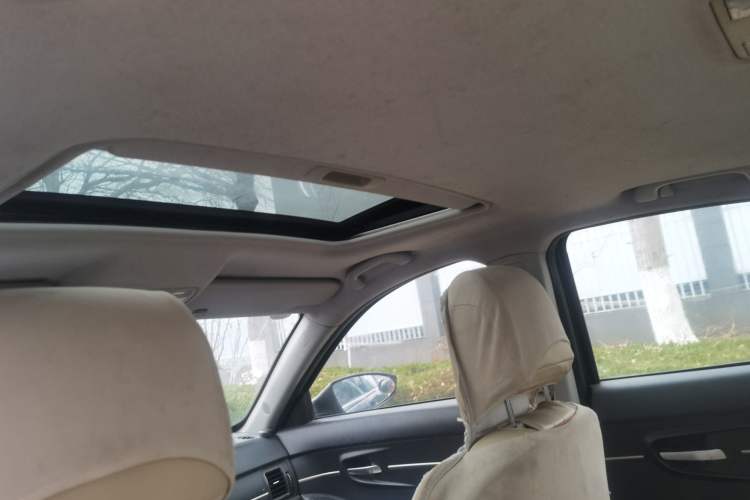 Used BAIC Senova D50 2014 1.5L manual comfort version Headliner