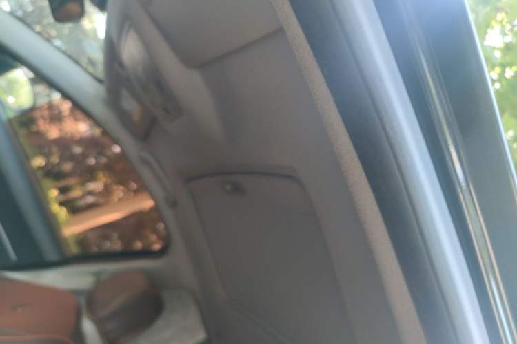 Used BAIC Senova D50 2014 1.5L manual comfort version Headliner