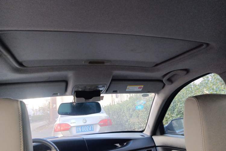 Used BAIC Senova D50 2014 1.5L manual comfort version Headliner