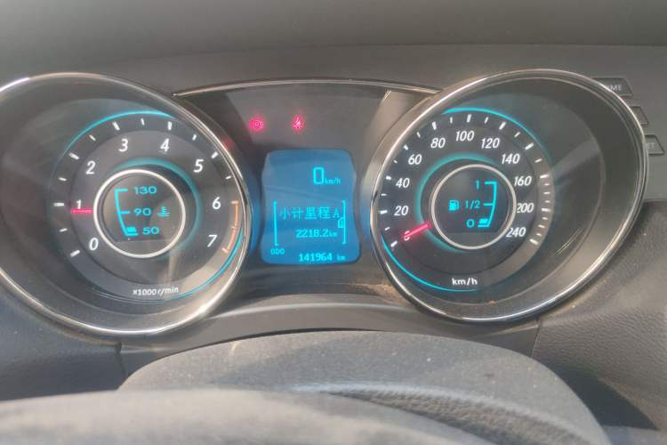 Used BAIC Senova D50 2014 1.5L manual comfort version Instrument Cluster