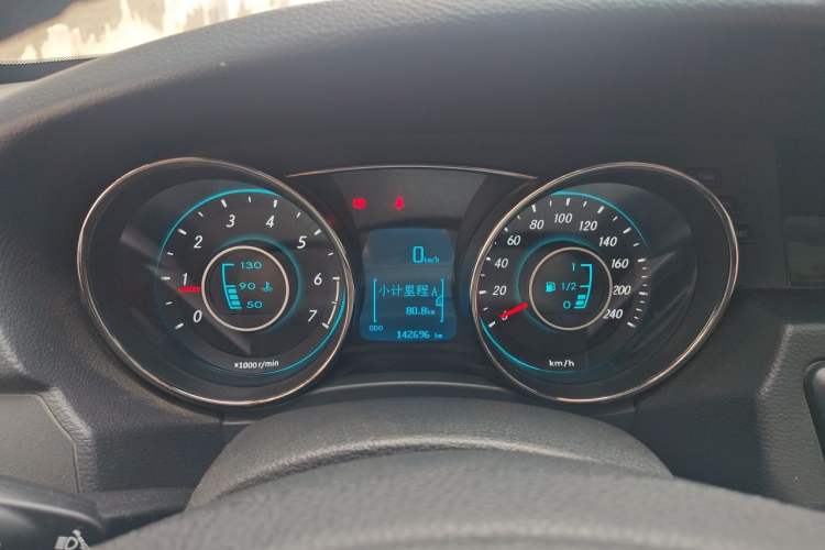 Used BAIC Senova D50 2014 1.5L manual comfort version Instrument Cluster