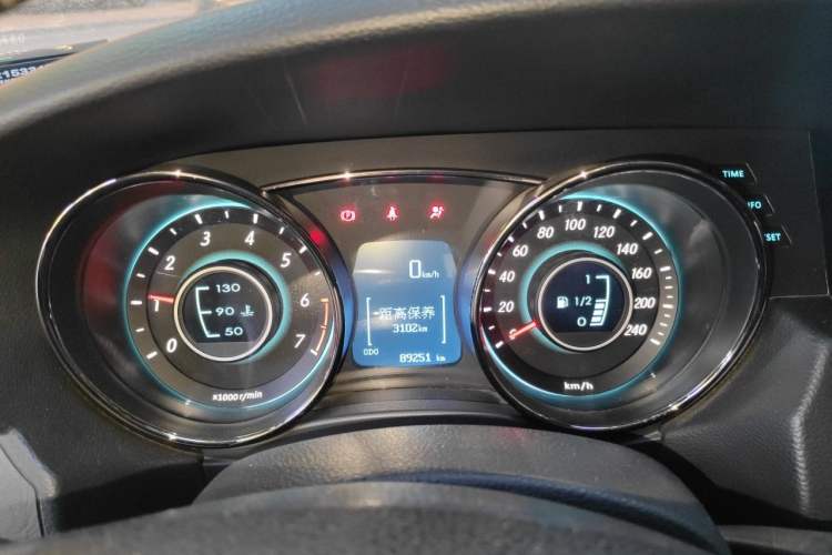 Used BAIC Senova D50 2014 1.5L manual comfort version Instrument Cluster