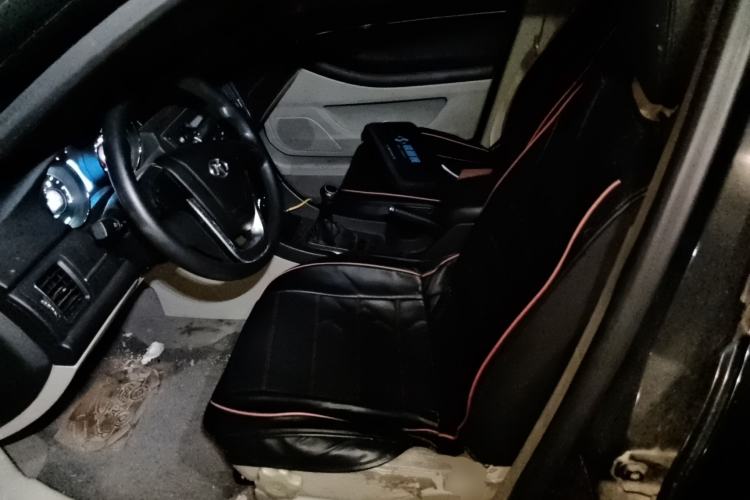 Used BAIC Senova D50 2014 1.5L manual standard version Left Front Seat